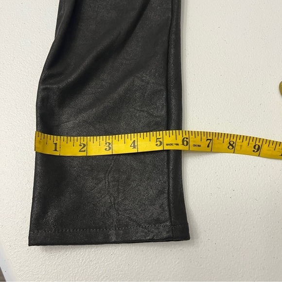 Chico's The Ultimate Fit Jeggings Faux Leather Leggings Black Slim Chico's sz 0 - Picture 9 of 11